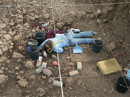 Fouille de la terrasse du Natoufien de la grotte el-Wad 